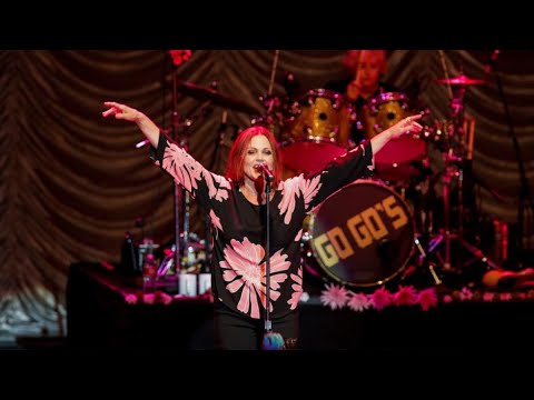 The Go-Go’s – Fun With Ropes (Live in Portland, 2011)