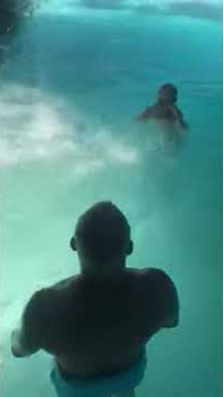 Shoulder ride in Hawaii