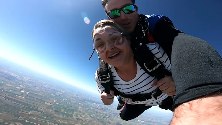 Danielle Richter | SA Skydiving | Langhorne Creek,...