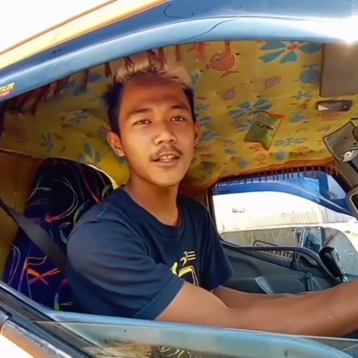 Naha mundur...? Status wa jaman now