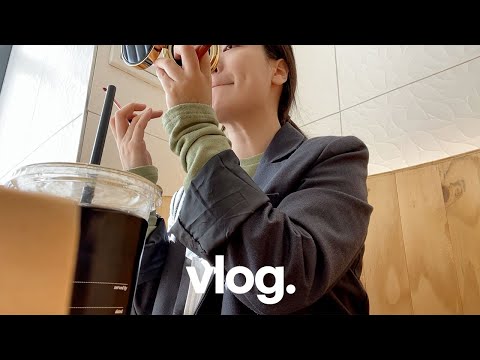 vlog • 요즘 <strong>제일</strong> 좋아하는 립 조합, 봄맞이 핸드메이드 코트 쇼핑, <strong>성수동</strong> BNHR &amp;amp; 동구식당