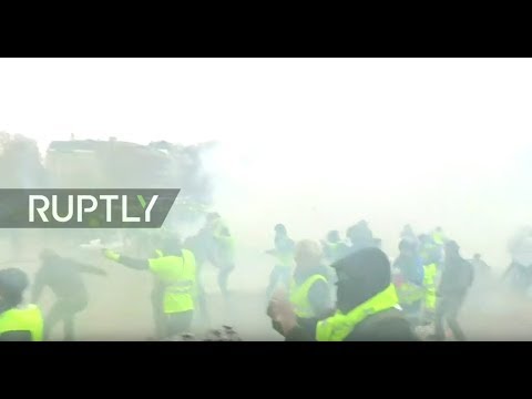 LIVE: Yellow Vest protest hits Paris