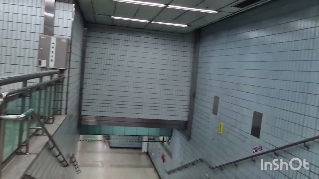 #용마산역 #용마폭포공원 #중랑구 #서울지하철 #서울기록#도시와자연 #서울산책 #역기록 #SeoulSubway #Yongmasan