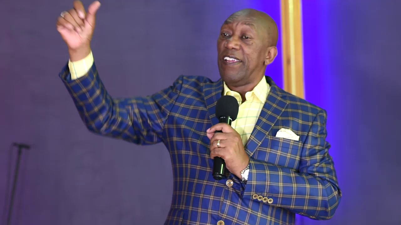 RHA Kabwe Chapel Online Service 12/04/2020 auf YouTube ansehen RHA Kabwe Chapel Online Service 12/04/2020 auf YouTube ansehen
