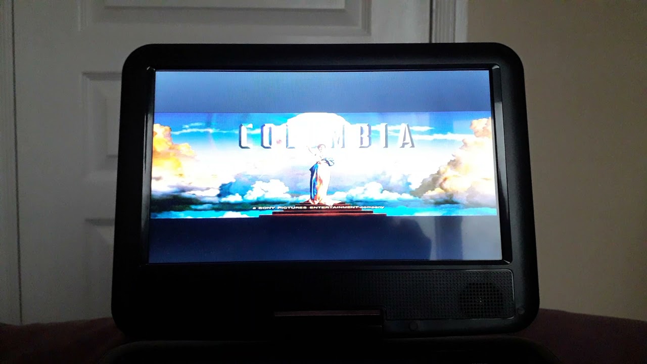 DVD opening to The Ugly Truth