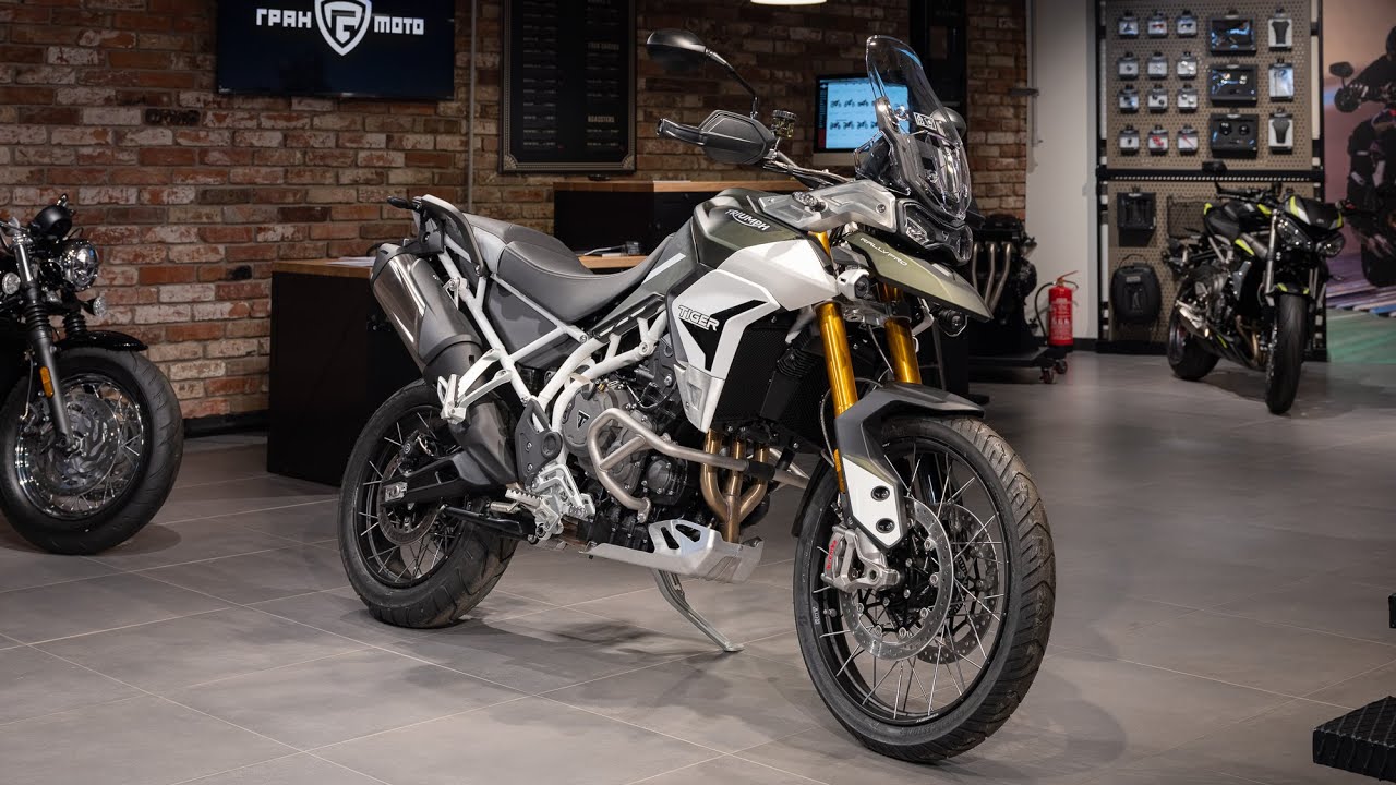 МотоСмотр: Triumph Tiger 900 Rally PRO в зелёном матовом цвете