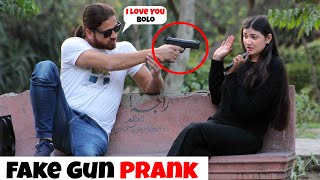 Fake G-U-N Proposing Prank On Cute Girl ❤️ Part 8 | Funny Reaction 😂😂