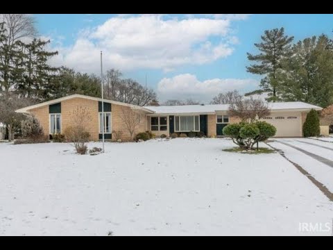 1221 Garway Common Street, South Bend, IN home video tour