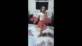 Prensesten Muhteşem Dans Gösterisi :) (Çek Tulumbayı Çek Çek Çekk)