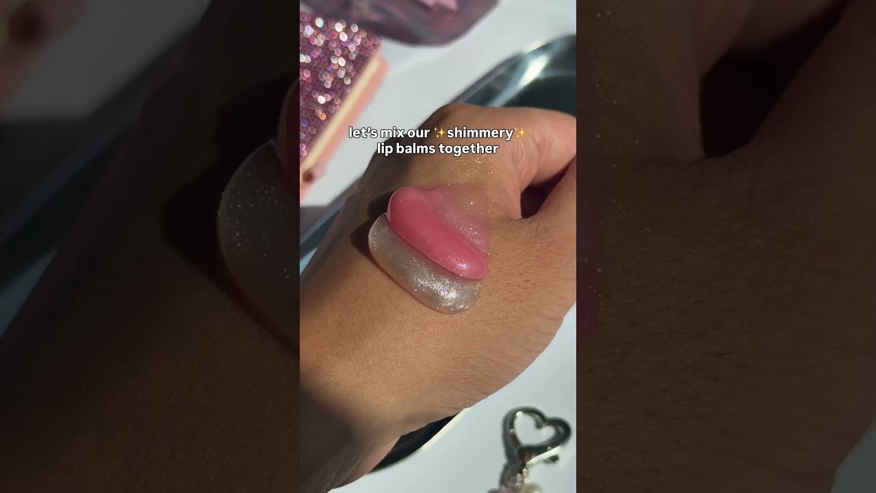 A GALAXY BUT ON YOUR LIPS?!! 👀✨ Laneige Stardust Lip Glowy Balm