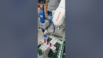 ชุดฝึกหุ่นยนต์อุตสาหกรรมพร้อมซอฟต์แวร์จำลองการทำงาน