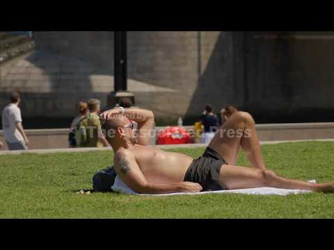 European heat wave triggers health warnings from London to Milan as temperatures rise
