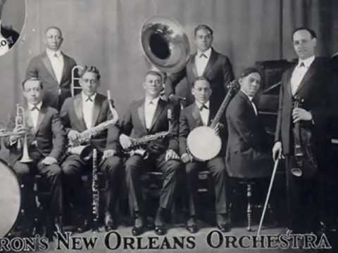 Harry Fox - "Alexander's Band is Back in Dixieland" (1919)