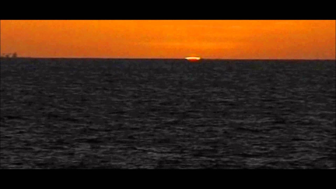 The Green Flash in slow motion