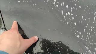 Demi̇r Tozu Temi̇zli̇ği̇ Yaparken Ci̇layi Yakma