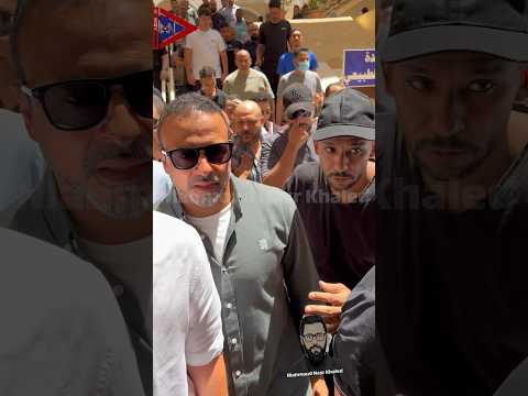 تأثر الداعية مصطفي حسني في جنـ ـازة والدته