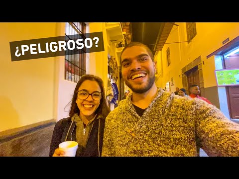 Video: Sudut Pandangan Terbaik Di Quito, Ecuador