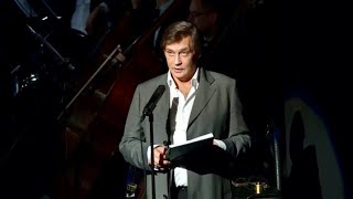 картинка: «Лето 42-го» в исполнении Симфонического оркестра радио Орфей. Читает Александр Домогаров.