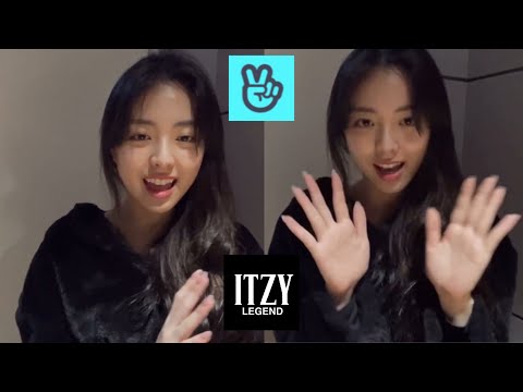 #YUNA !!! Not Shy ☺️ ITZY V LIVE 201109