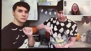 Reaction to Phan Crack!