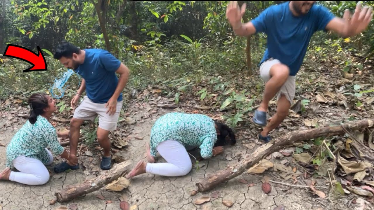 জানুর মুখে থুতু মেরে পালাতে গিয়ে ধরা পরেগেলো Vicky 🔥😂 বৃষ্টি রেগে গিয়ে কোদাল দিয়ে মাথায় কোপ মা*রলো 😰