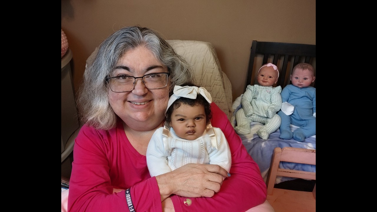 A STUNNING Reborn Baby Doll Box Opening~ Come and See~ - YouTube