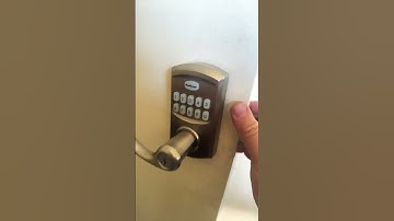Smart Code 917 programming. If you want to see a more in depth video comment and say it. #kwikset