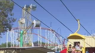 Joyland Amusement Park Hosts Food Truck Festival On Last Day Of The Season Joyland Amusement Park Hosts Food Truck Festival On Last Day Of The Season
