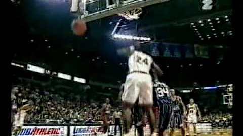 Antonio McDyess posterizes Hakeem Olajuwon