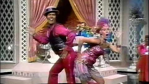 The Charleston danced by Bobby Burgess & Cissy Kin...