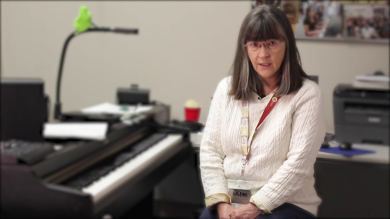 Mrs REED - Piano - YouTube