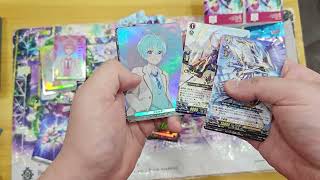 This DZBT04 unboxing is DESTINED to be GOD TIER [Cardfight