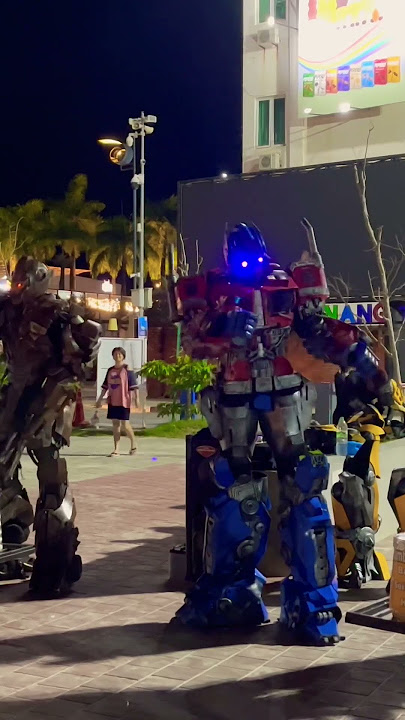 Dancing Optimus Prime in Langkawi? 🇲🇾 #shorts #transformers #malaysia