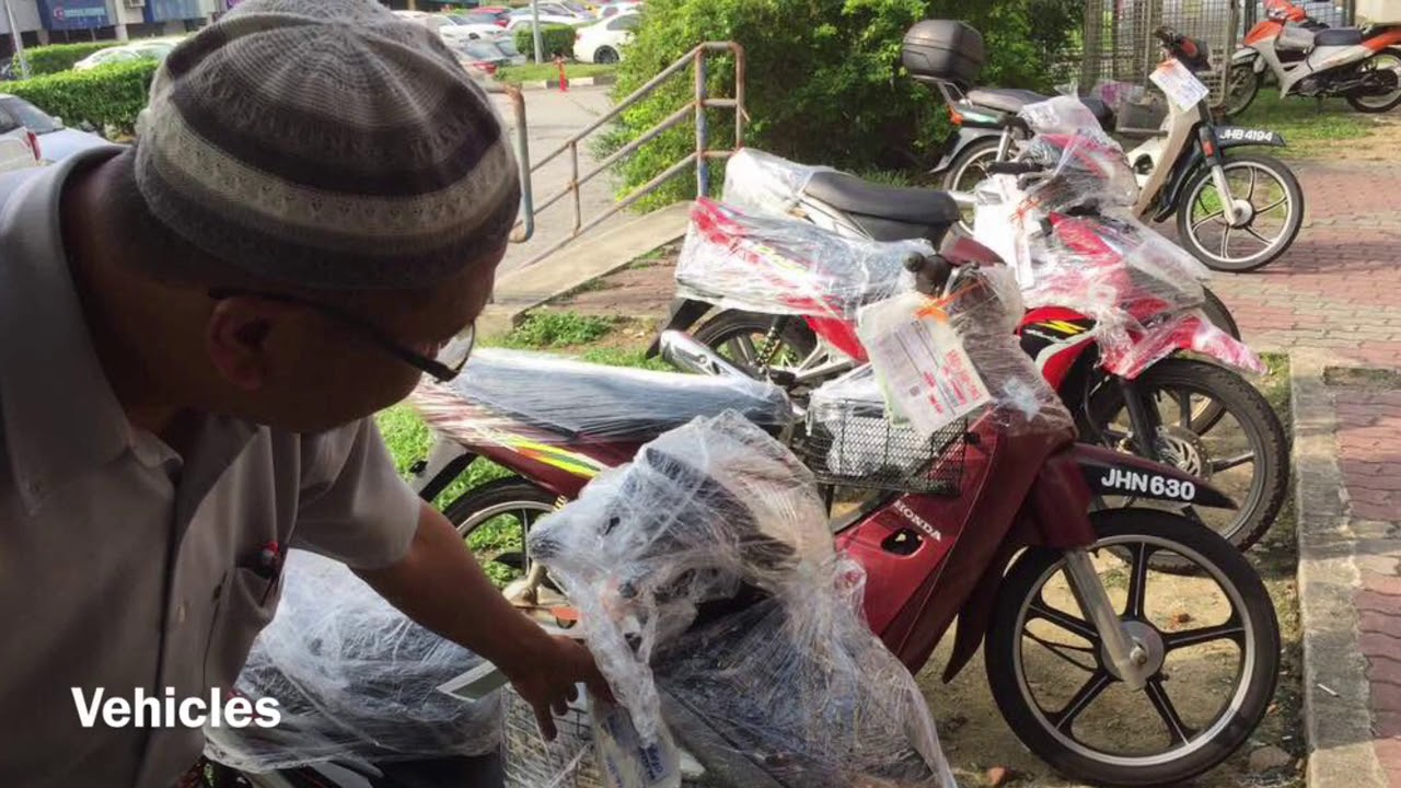 JLB 30602: SUPPLY CHAIN MANAGEMENT (Pos  Malaysia)