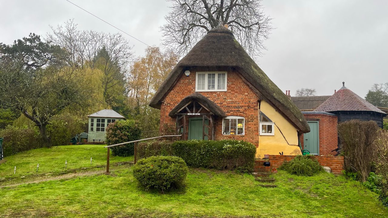 Rainy Morning Walk in an English Village | Peaceful Riverside & Countryside Ambience