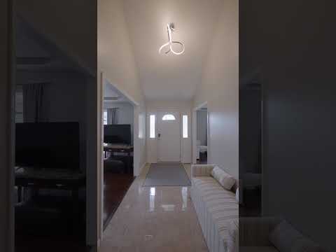 4008 Raleigh Avenue, Bettendorf, IA home video tour