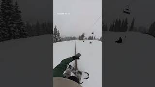 You really build up speed on this long rail #snowboarding #gosnowboarding #insta360 #meltdown