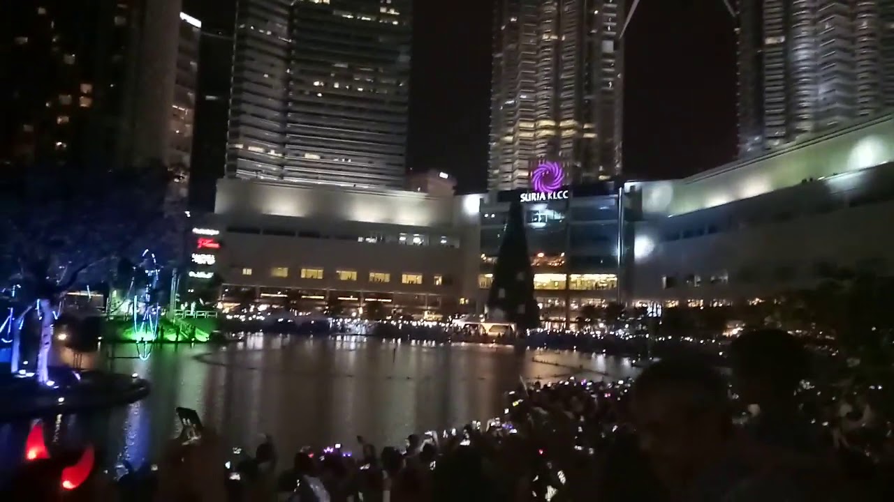 Happy New year 2020 Malaysia KLCC - YouTube