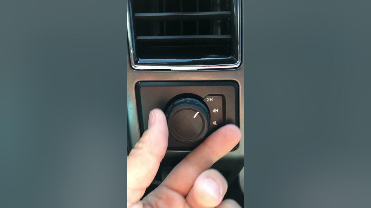 HOW TO use the Electronic Locking Rear Differential in a 21 F250