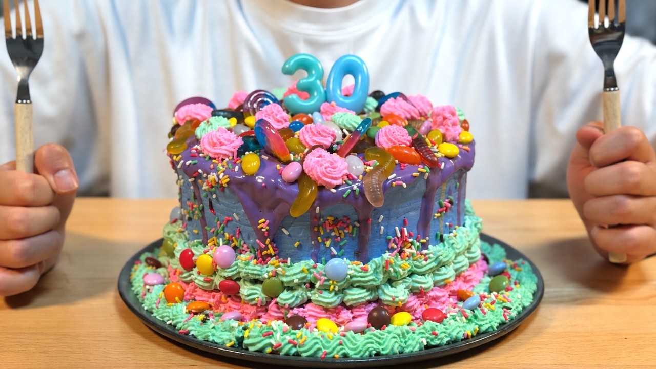 アメリカのガキが誕生日に食ってそうな毒みたいなケーキ