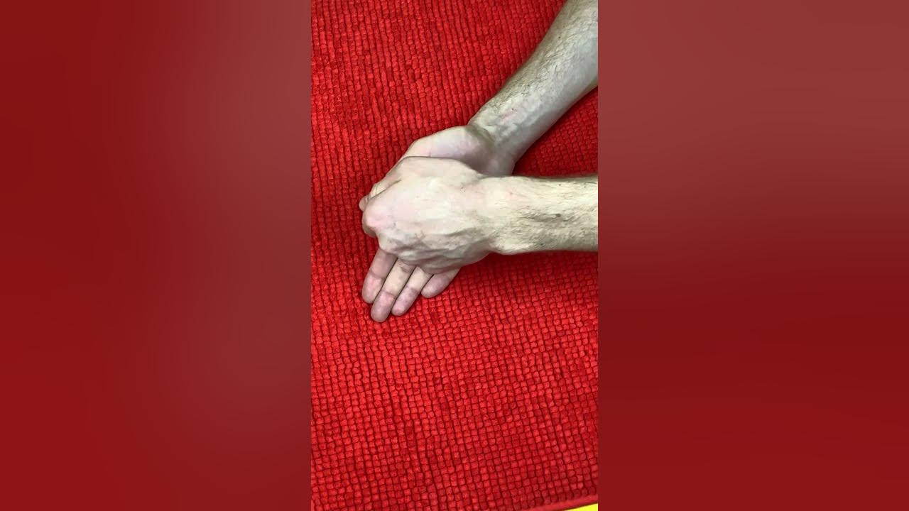 Боль в большом пальце кисти 👍↕️ Растяжка мышцы, приводящей большой ...