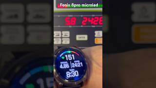 Fenix8 pro microled na bieżni mechanicznej