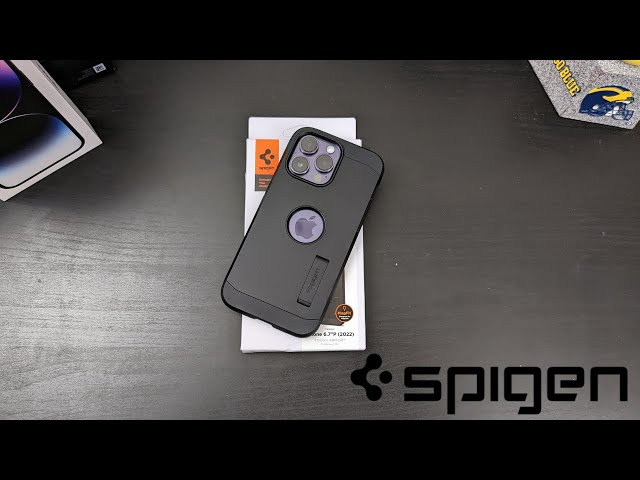 iPhone 15 Pro Max Case / iPhone 15 Pro, Spigen [Rugged Armor] MagFit