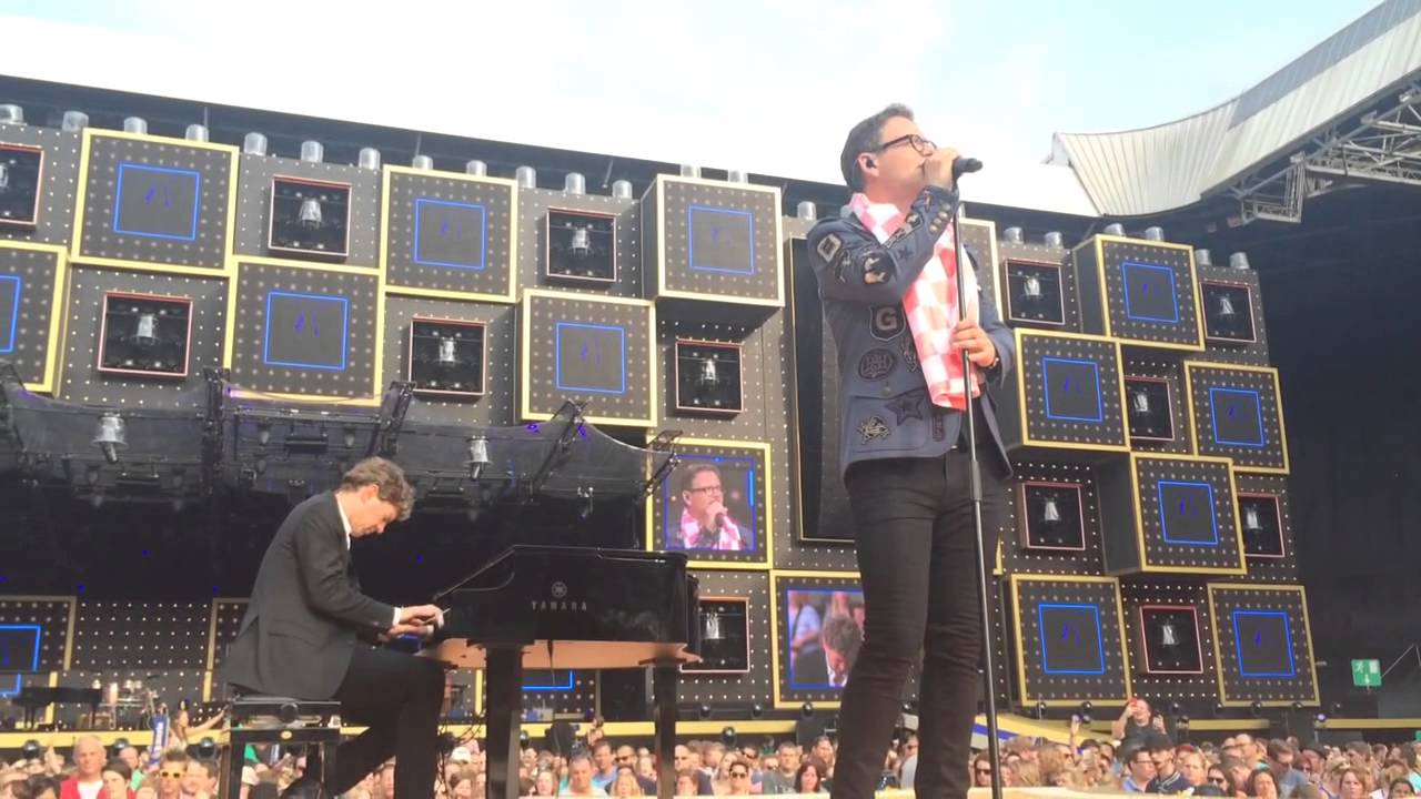 Guus Meeuwis - Toen ik je zag. (Live @ Groots Met Een Zachte G 2015