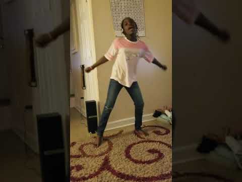 Mi'Ashia Doing the Git Up Challenge