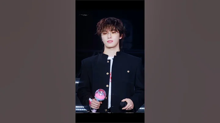 Dino is not maknae anymore😩😳#dino#dk#caratland#seventeen#carat#shorts#fyp#svt#reels#oppa#kpop##jun