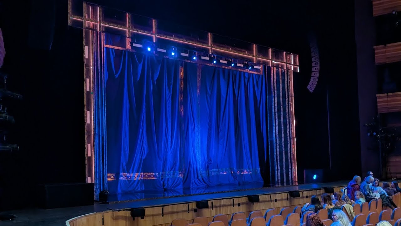 SIX: UK Tour '25 — MegaSIX [Wales Millennium Centre]