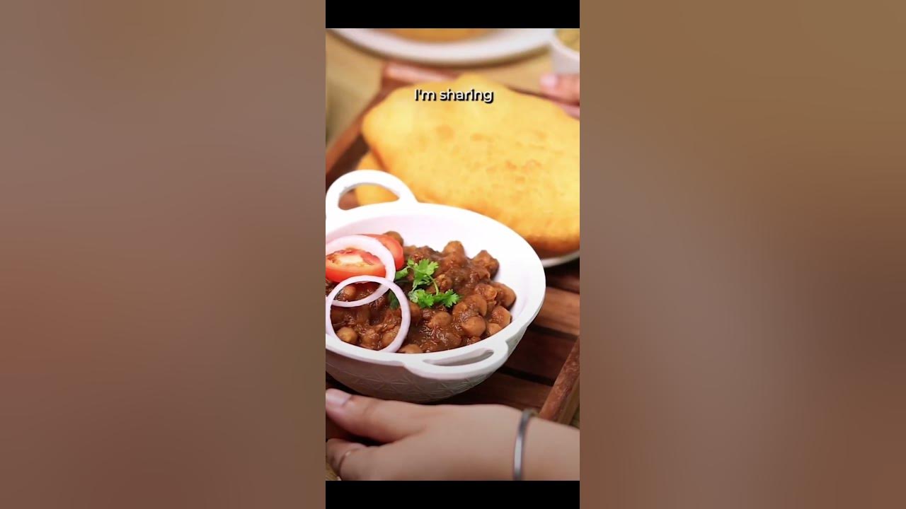 Chole Bhature Delhi Ka Famous Food shortvideo food viralvideo chole-bhature-delhi-ka-famous-food-shortvideo-food-viralvideo