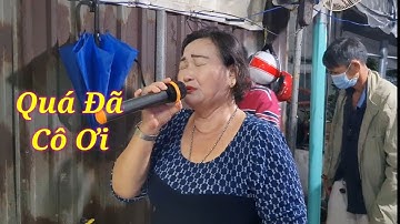 Lớn Tuổi Rồi Mà Bà Cô Hát Quá Hay Nghe Đã Ghê | Camera Việt Nam