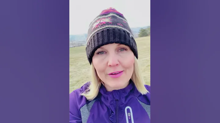Trail Walking Highlands Ranch, CO with Dana Slagle...